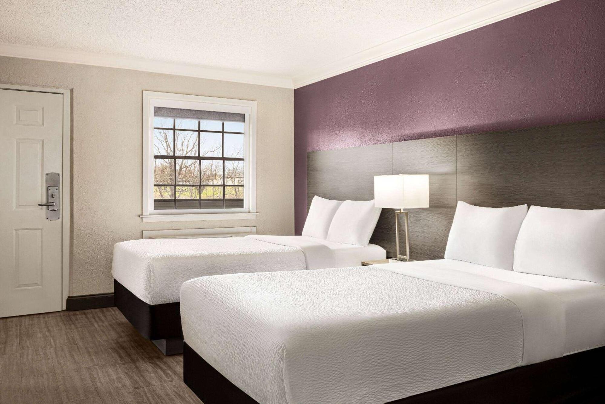 La Quinta Inn By Wyndham San Antonio Lackland Eksteriør bilde