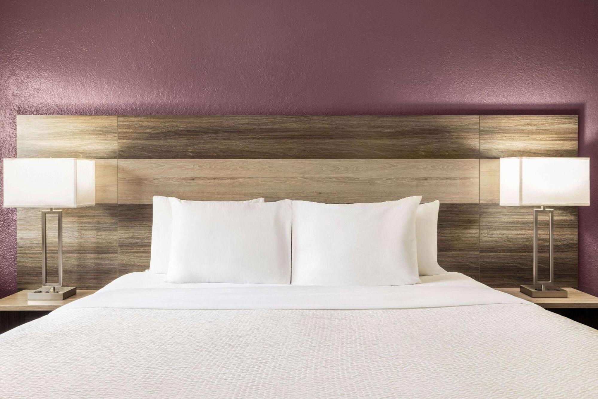 La Quinta Inn By Wyndham San Antonio Lackland Eksteriør bilde
